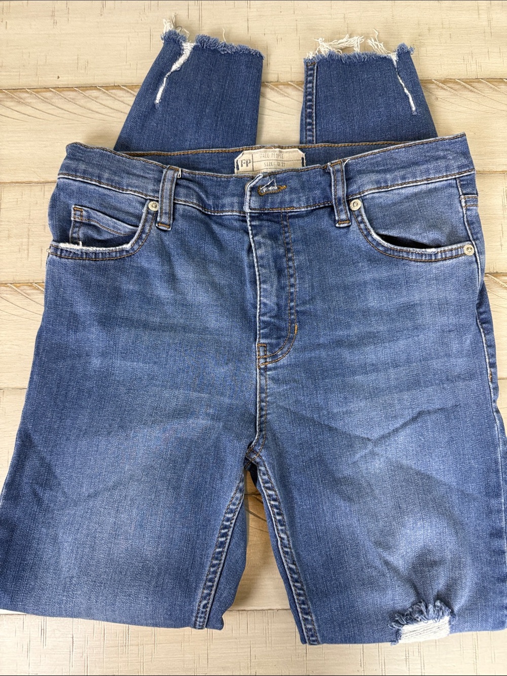 Free People Mid-Blue Cropped Raw-Hem Jeans